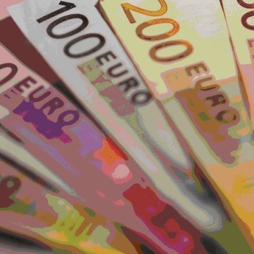 Euro najtańsze od czterech lat