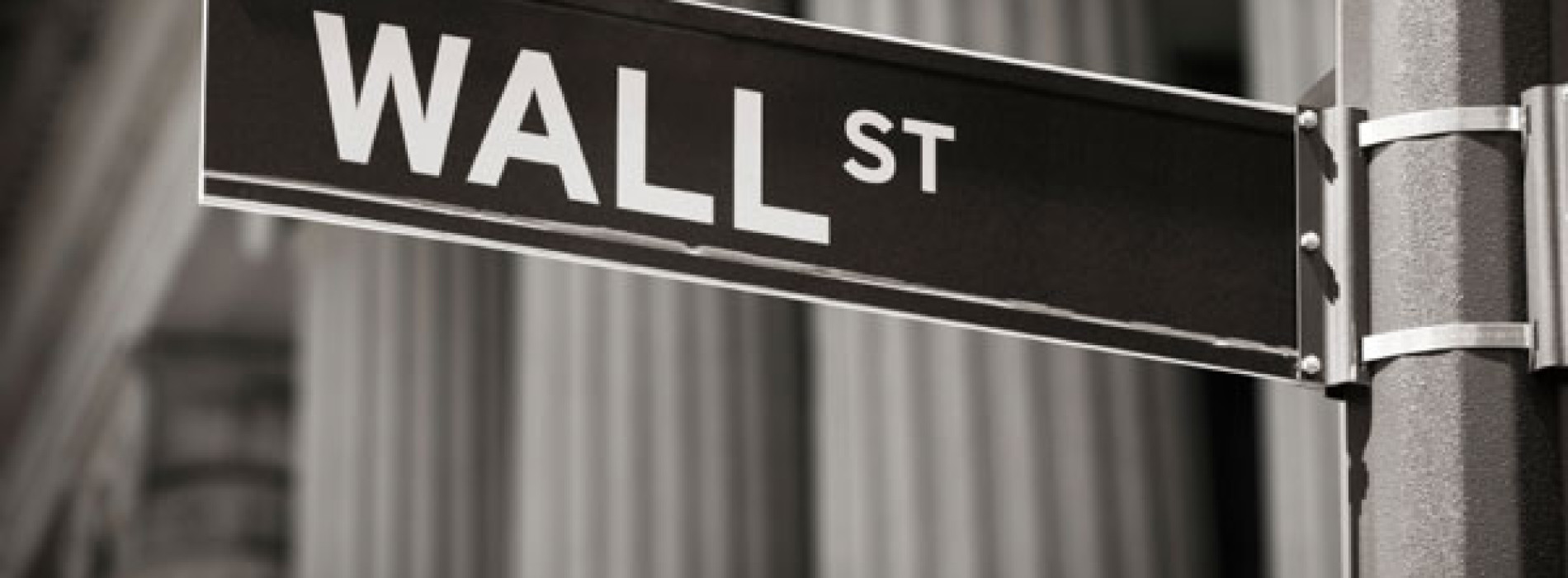 Sprzeczne nastroje targają inwestorami na Wall Street