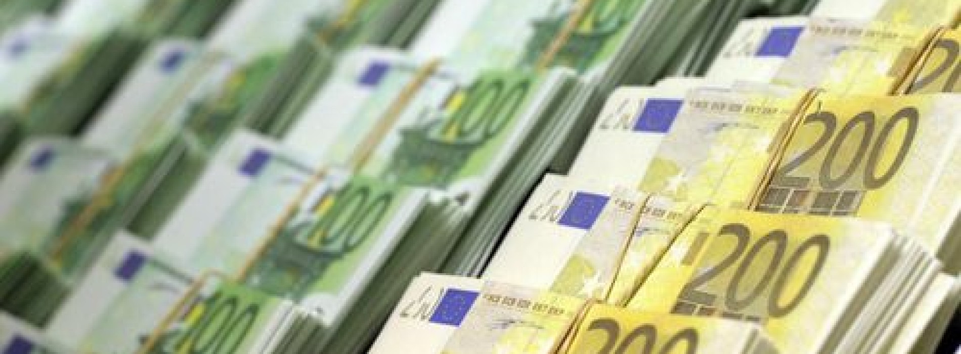 Czy warto teraz przewalutować kredyt w euro?